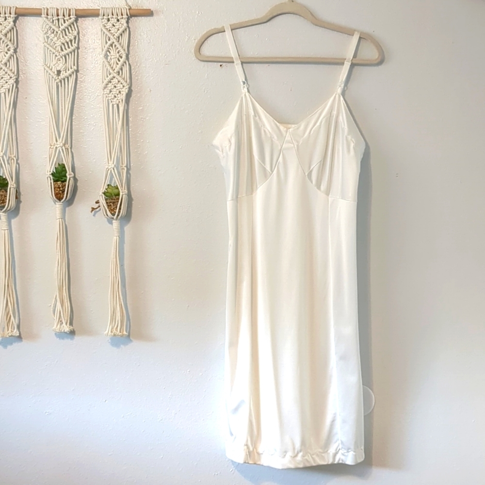 Vintage Sears Catalog Scallop Shell Ivory Bias Cut Slip Dress 38